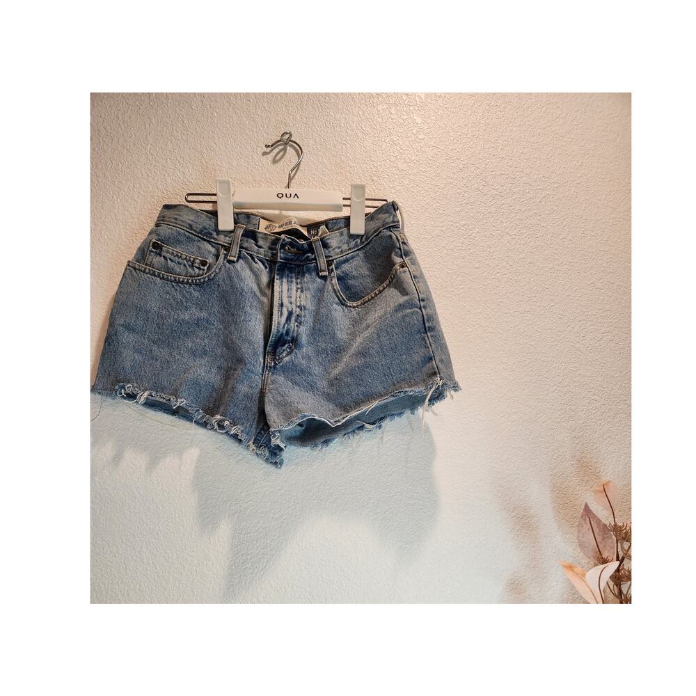 Vintage GAP Blue Jeans No. 5 Loose Fit Cutoff Shorts‎ Women’s LSE High Rise